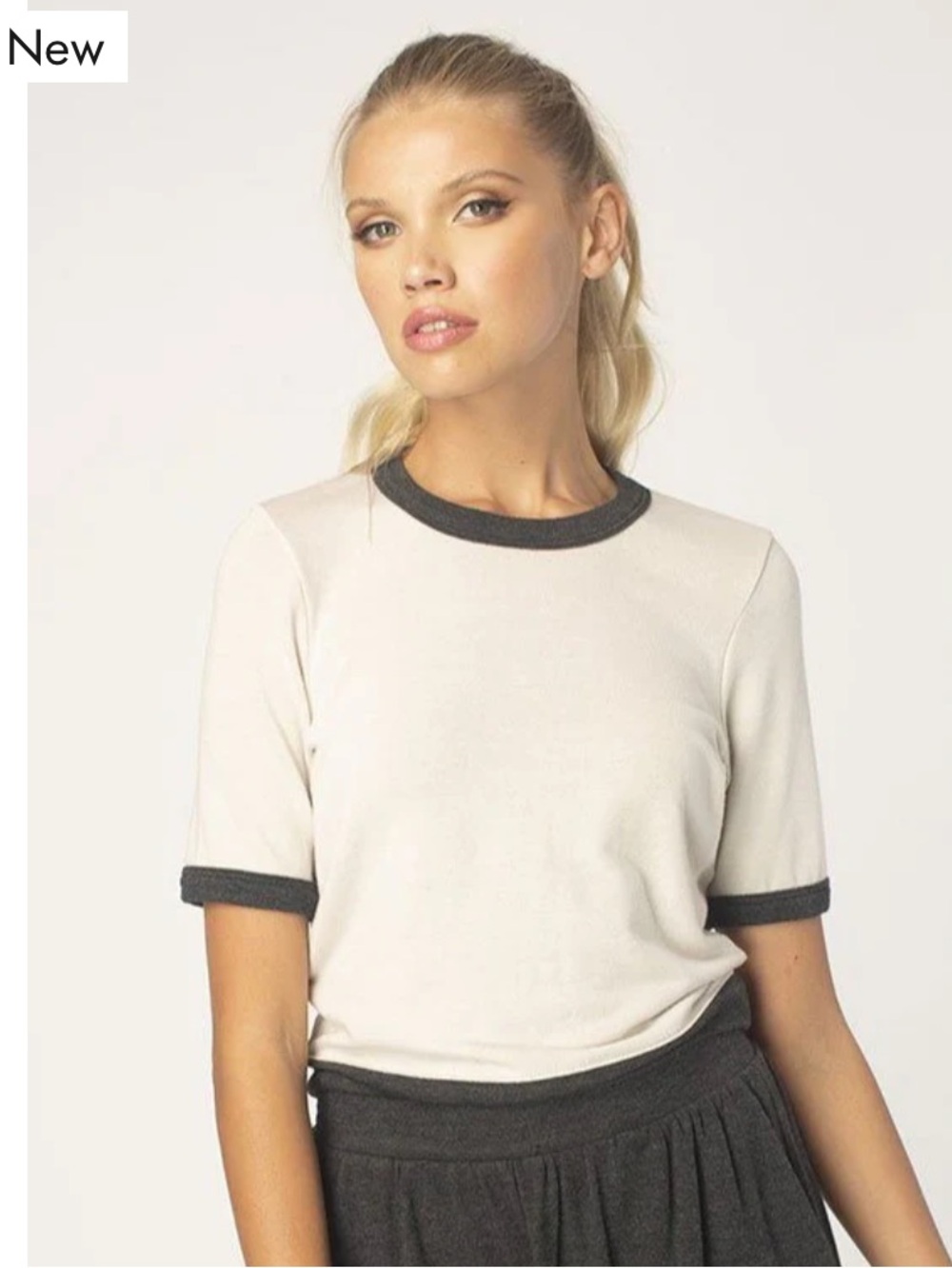 AMVi Red ribbed short sleeve with Purple collar. NWT